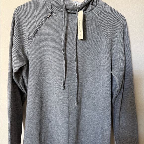 Doe & Rae Tops - Doe & Rae Gray Hooded sweater/Jacket NWT